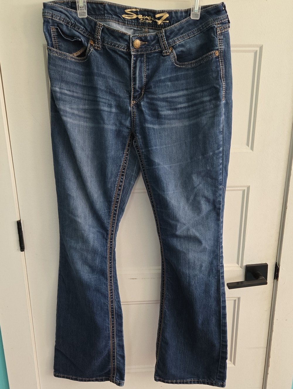 Seven7 Boot Cut Jeans Embrodiered Pockets Blue Cotton Polyester Spandex Seven